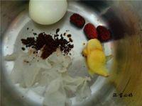 红糖银耳炖鸡蛋的做法步骤5