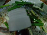 清蒸武昌鱼的做法步骤7