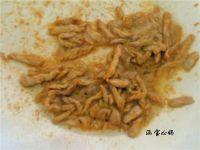 肉丝炒豆角的做法步骤2