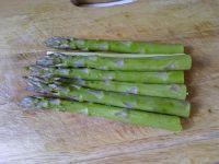 鲍汁芦笋的做法步骤2