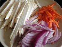 鹅蛋炒意面的做法步骤4