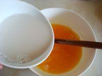 西红柿炒蛋皮的做法步骤4