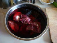 番茄油菜牛肉汤的做法步骤1