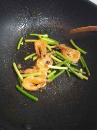 鲜虾面的做法步骤4