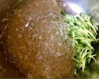 凉拌海凉粉的做法步骤4