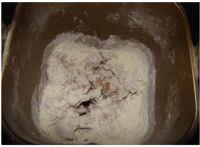 红酒葡萄干面包的做法步骤2