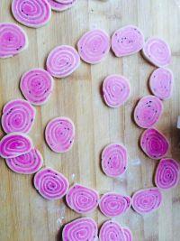 火龙果猫耳朵的做法步骤4