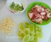 莴笋炒肉的做法步骤1