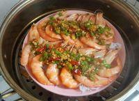 蒜蓉粉丝蒸虾的做法步骤7