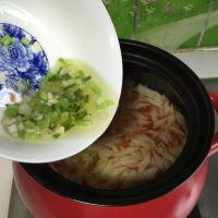 油泼面旗子汤饭的做法步骤10