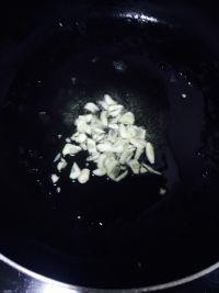 清炒蒲瓜的做法步骤3