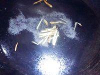 蛤蜊鲜虾面#小虾创意料理#的做法步骤3