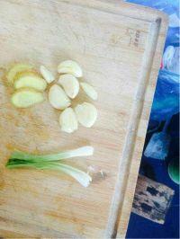 葱油花蛤的做法步骤3