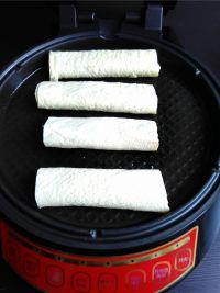 香椿春卷的做法步骤10