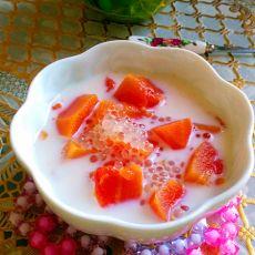 西米露牛奶木瓜汤