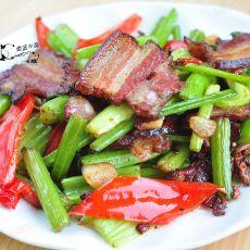 西芹炒腊肉