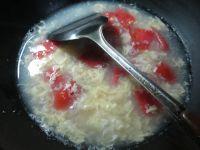 鸡蛋番茄鞭笋汤的做法步骤10