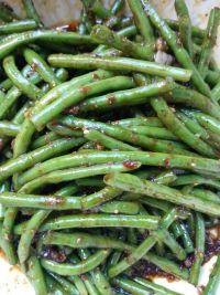 凉拌麻辣豇豆的做法步骤11