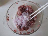 牛肉蒸饺的做法步骤7
