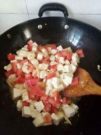 番茄菌菇炖豆腐的做法步骤7