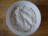 炸烫面糖糕的做法步骤1