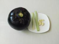 蒜泥茄子的做法步骤1