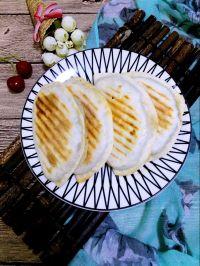 韭菜鸡蛋扇贝丁馅饼的做法步骤12