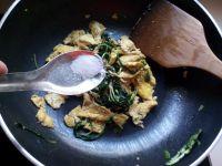 蒲公英炒鸡蛋的做法步骤8