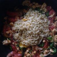 时蔬炒方便面的做法步骤6