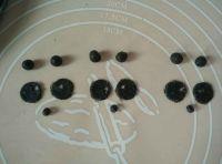 熊猫豆沙包的做法步骤5