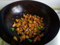 土豆鸭肉的做法步骤9