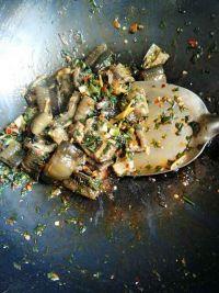 紫苏炒黄鳝的做法步骤11