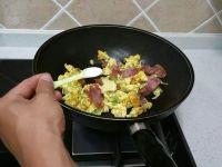 蛋炒腊肠的做法步骤8