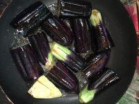 豆瓣儿茄子的做法步骤4