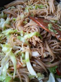 包菜炒莜面的做法步骤10