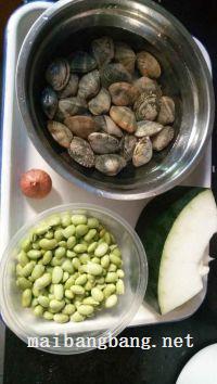 冬瓜毛豆花蛤汤的做法步骤1
