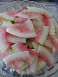 清炒西瓜皮的做法步骤2