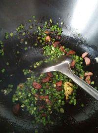 蒜臺炒饭的做法步骤10