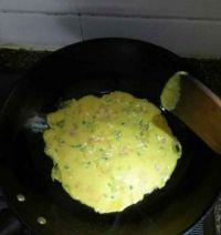 鸡蛋饼的做法步骤4