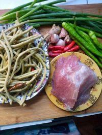 烂肉豇豆的做法步骤1