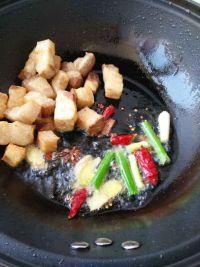 土豆红烧肉的做法步骤4